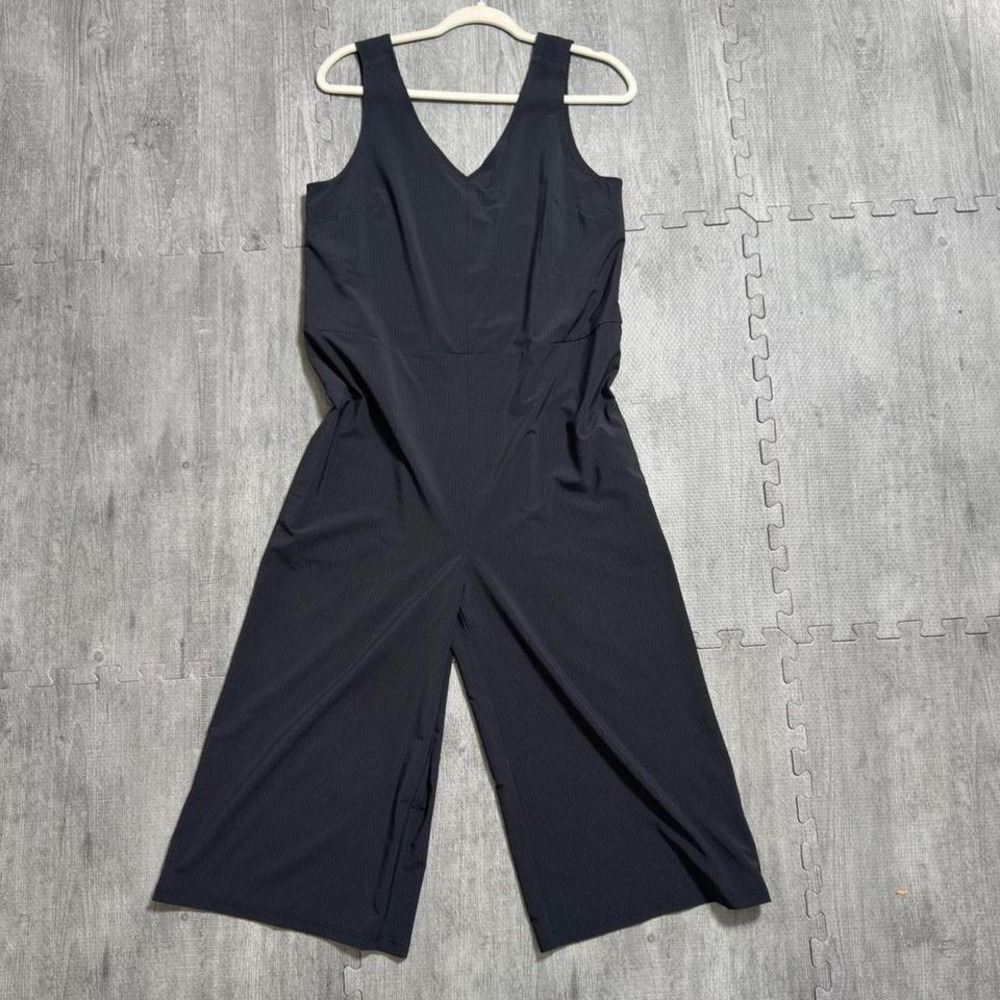 Lucy Black Sleeveless V-Neck Jumpsuit